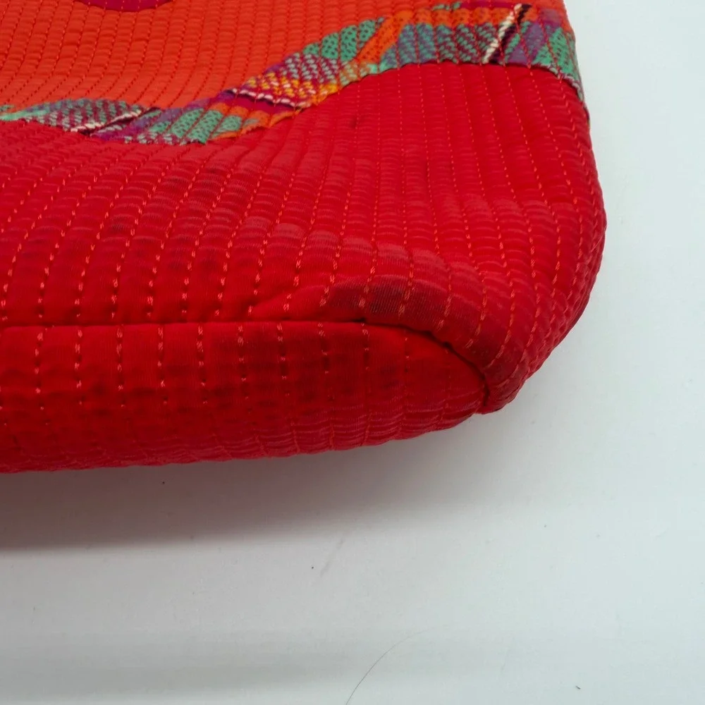 Vera Bradley Red Quilted Tote Bag Patchwork Wave Pattern‎ Zip Top Casual